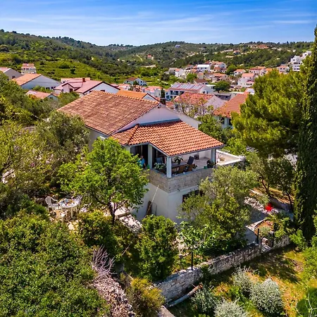 House With A Parking Space Sutivan, Brac - 23075 Супетар